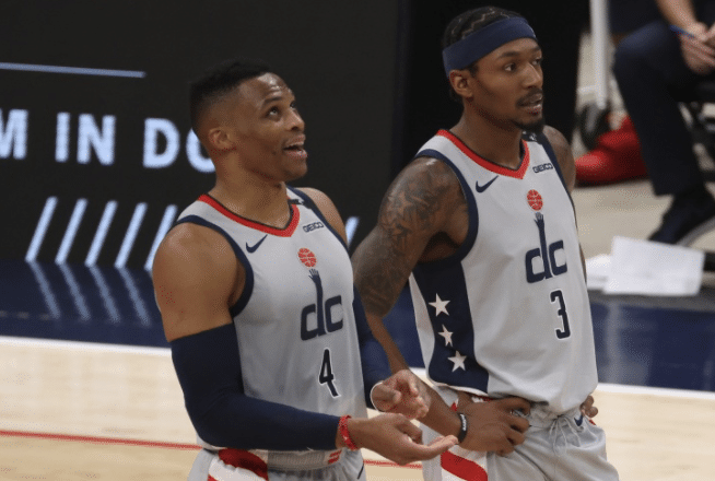 比尔15投6中5失误，球队惨败后发飙：没准备好就不该进NBA