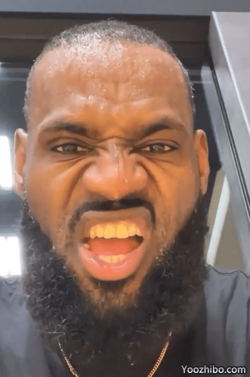 37岁詹皇回归湖人球馆！挥汗苦练球衣湿透 镜头一转貌似又想科比了