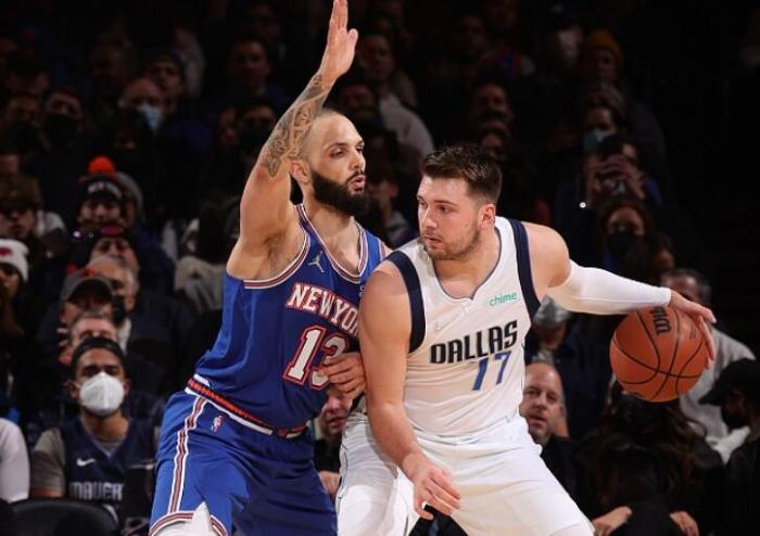 全明星你都配不上！MVP没戏了，9中1还浪投，苦吞23分惨败！