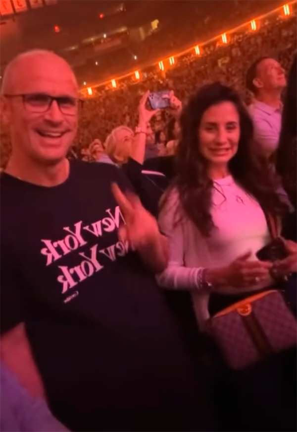 丹-赫尔利或明日定去留 湖人新帅人选引关注