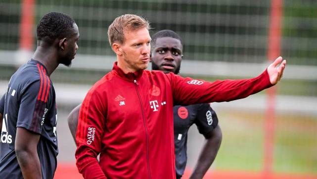 残暴拜仁！半年内7750万连挖德甲亚军将帅3人，后者元气大伤：3轮仅3分