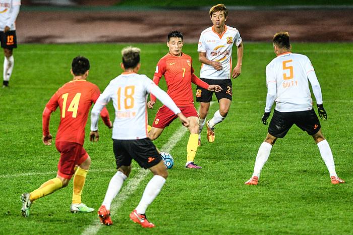 留洋潮！3名中国球员成功旅欧，2人加盟西甲，足协很欣慰