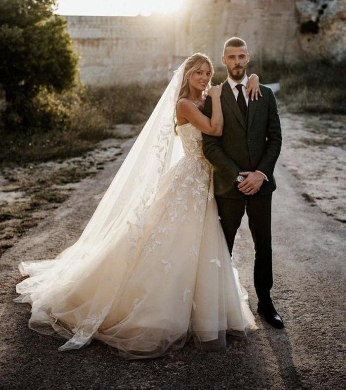 德赫亚或与C罗再做队友，沙特土豪开25万周薪！曼联欲签两新门将