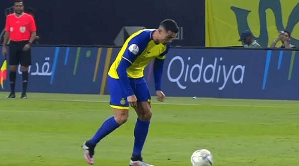 C罗近期表现有多差？5场1球+多线丢冠，主帅下课，管理层动荡