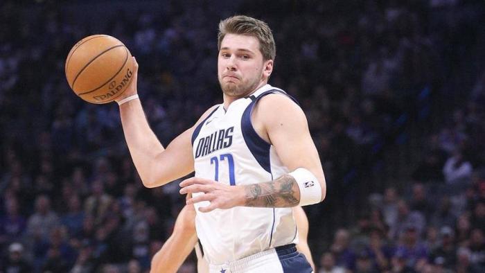 刚刚！篮网热火独行侠完成4人交易签约，东契奇迎来9+2帮手