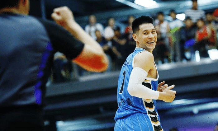 林书豪首度发声，与林俊杰互动，发起慈善公益活动