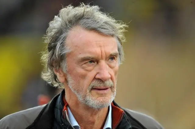 泰晤士报：曼联为俱乐部1100名员工提供足总杯决赛的免费门票