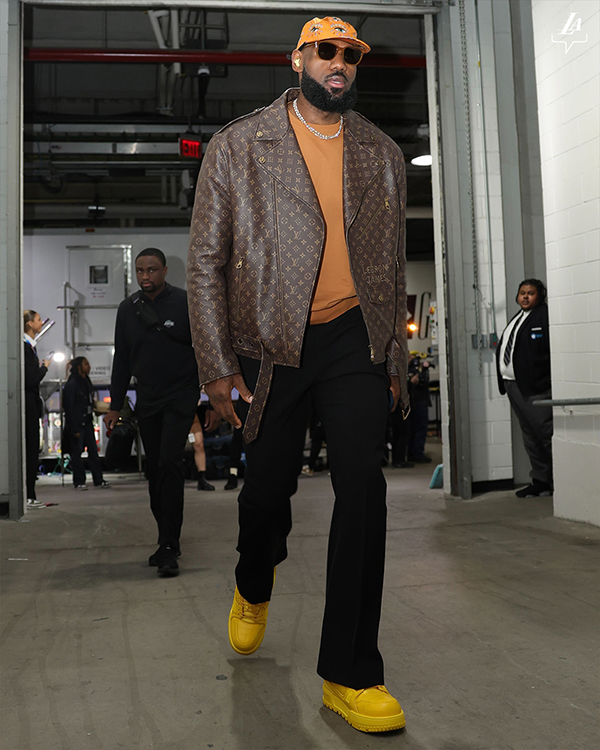 湖人队逆袭！文森特伤愈复出，携手队友共创辉煌！