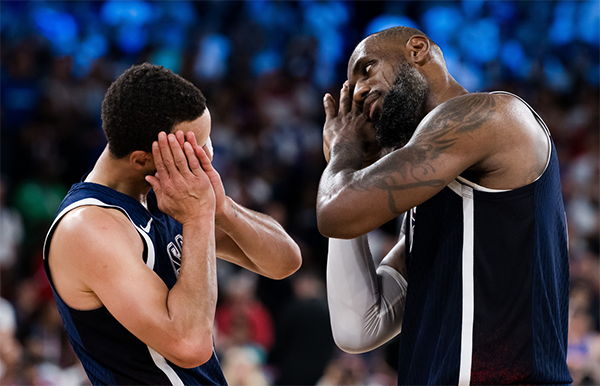 库里奥运奇迹：60分、17三分成就美国队五连冠