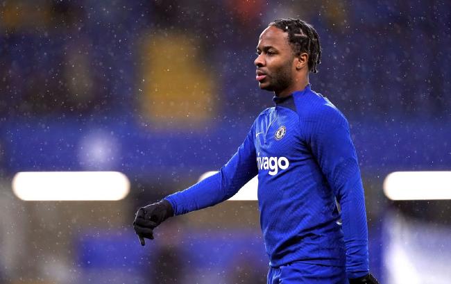 斯特林的身价跌宕：在切尔西陷入矛盾与贬值