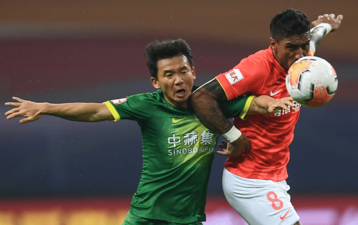 突发！29球中场确认将入国安，比利奇或连签5大新援，冬训仅1外援