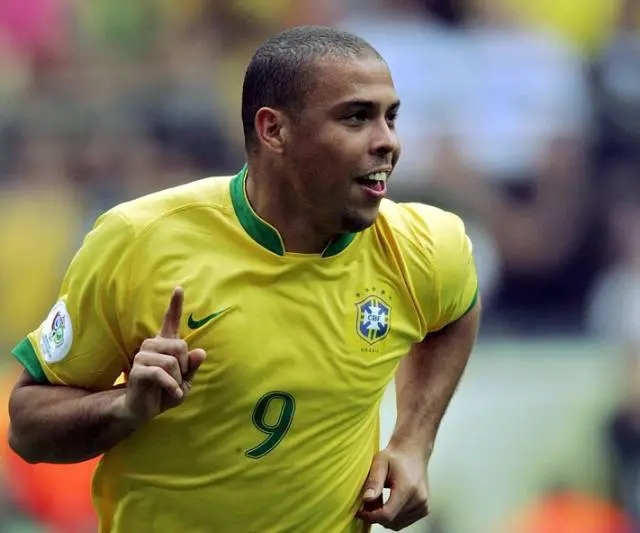 罗纳尔多世界杯进了多少球?罗纳尔多现在在做什么?