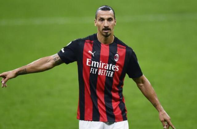 比赛期间遭嘲讽，伊布呛对手：我进球比你出场都多