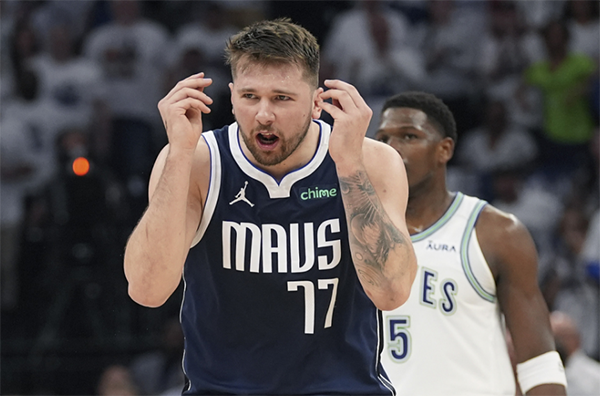 聚焦西决G1：詹皇提议新规，东欧笑庆及欧文谈爆发原因