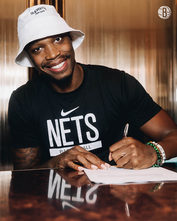 沃克正式离开湖人: 1年235万底薪签约篮网 助布里奇斯冲季后赛