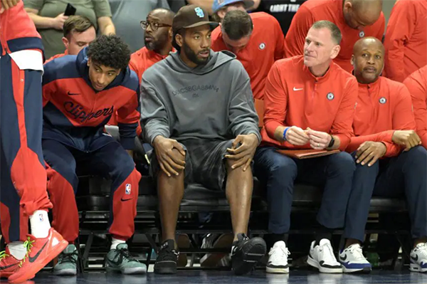 小卡因伤深陷自责：沮丧落泪边缘，连续25场缺阵恐拖垮快船