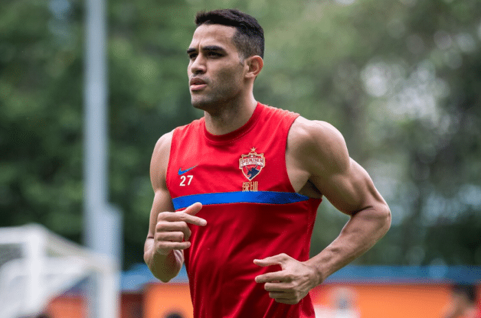 已达协议！69球昔日归化热门转会，免签豪门联手胡尔克，再冲冠军