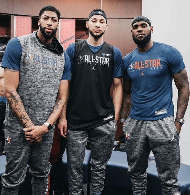 湖人1换2引援西蒙斯，美媒列浓眉交易方案！球迷：两队都会变得更糟