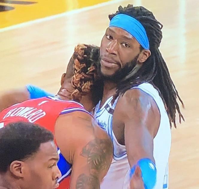 霍华德遭驱逐引热议！里弗斯回应两人小丑太愚蠢，名嘴：裁判吹罚太可怕