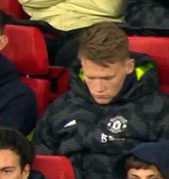 曝曼联两人欲离队！新队魂已告诉朋友要走，索帅暗示马奎尔需转会