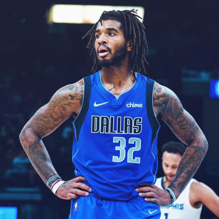 2年300万美元！独行侠一裁一签，勇士旧将正式转正并联手东契奇