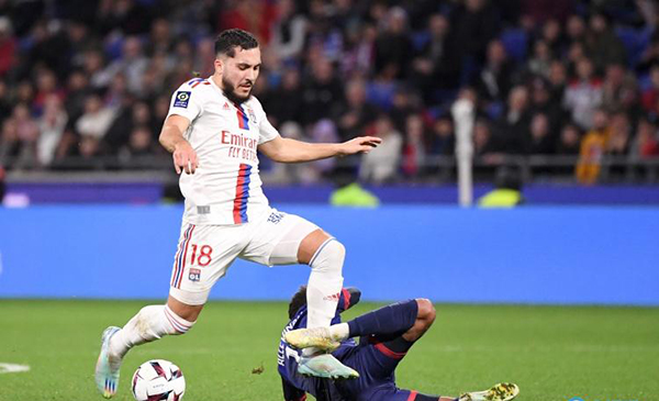 ESPN：切尔西准备4000万欧元求购里昂前锋拉扬-切尔基