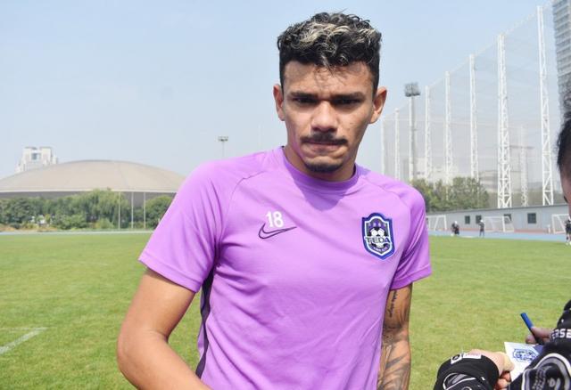 中国足协埋下隐患！2支中超球队被国际足联盯上？小心别被处罚