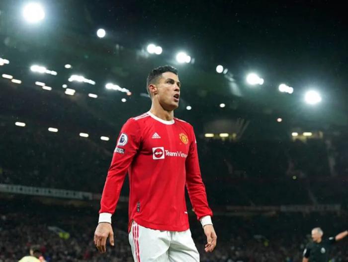 没有C罗「小肚鸡肠」，就没有800球第一人！兰尼克的曼联少不了他