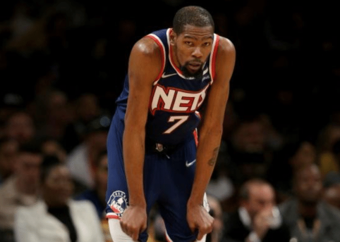 曝杜兰特将拒绝参加训练营！鹈鹕引援KD筹码曝光 篮网计划留下欧文