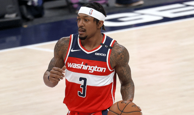 詹姆斯级别待遇！曝奇才巨星享有球队决策权，高层引援得先问过他