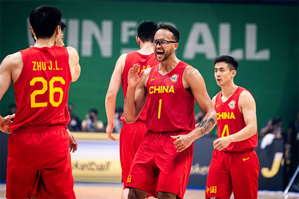 李凯尔表态将继续效力中国男篮！发声感谢国家队 即将返美备战新赛季