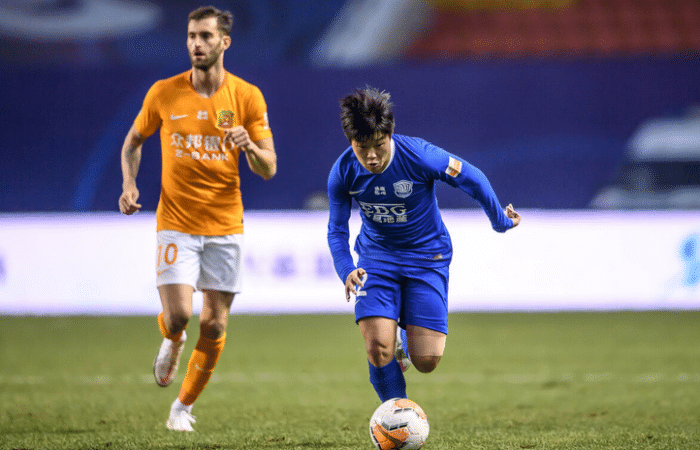 10点官宣！中超保级队连签7大新援，最大牌压轴+5名冠军之星聚首