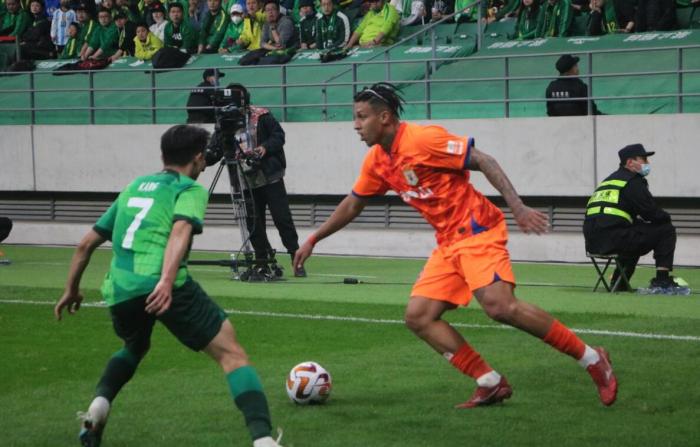 泰山队将开启9天3连客之旅，进攻钥匙找到，还要发挥板凳优势