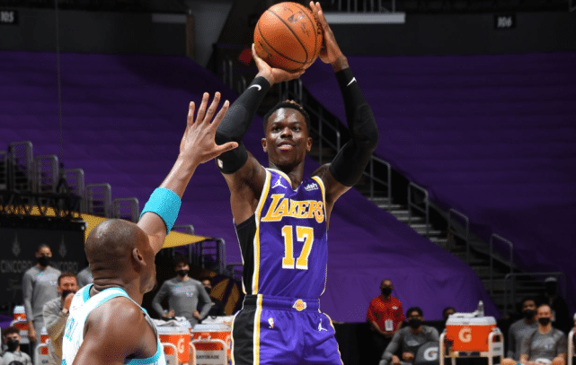 22+4+7！施罗德一数据比詹姆斯还狠，湖人该给他至少2000万年薪？