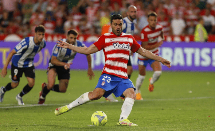 11人将离队！西班牙人填2大坑，“0元”敲定2笔签约，武磊回到原点