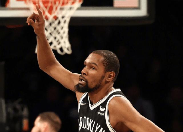 破案，杜兰特为何直接退场回更衣室？伤情曝光，纳什两应对坑死KD