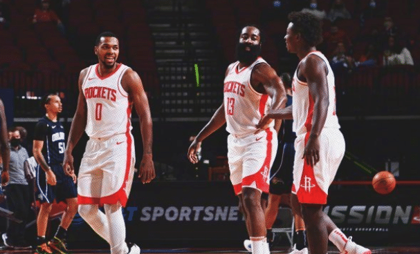 三巨头51+23+17！火箭送最大黑马42分惨败，赛后主帅盛赞奇兵