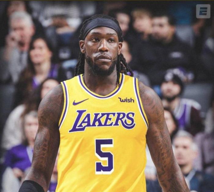 8中8！老鹰被22逆转输得不冤，因为他打出了队史最佳表现