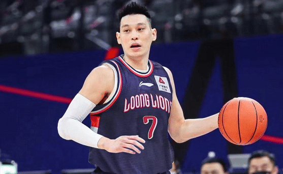 林书豪首秀太强势！1V3强势突破打进，绝妙传球，不忘指导队友