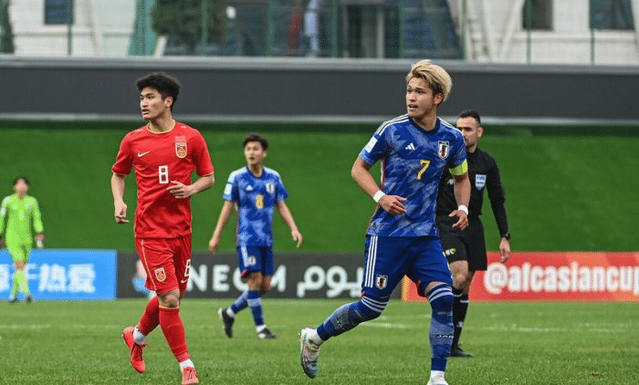 5-2大胜！留洋前锋第3场克甲，不踢亚洲杯很正确，获欧洲两队重用