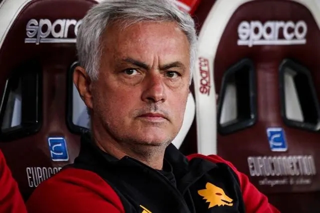 穆里尼奥可能与费内巴切签约两年 迪马济奥消