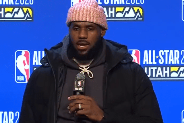 詹姆斯坚信湖人能进季后赛！调侃2043年前退役 未来想成为球队老板