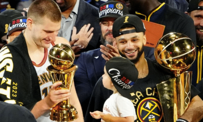 掘金夺冠后全队彻夜未眠：在戈登仓库通宵庆祝 2天后举办游行典礼