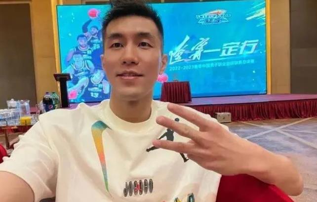 郭艾伦拒绝续约？辽篮死亡之组引发转会传闻