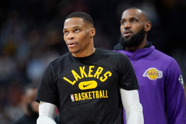 威少湖人0号球衣降价甩卖！欧文遭同样处境 疑似表态想联手詹姆斯