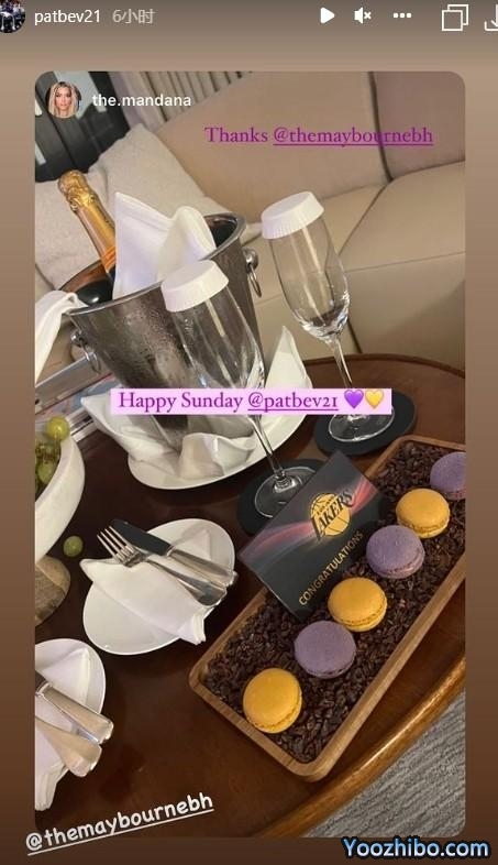 再度示好紫金！贝弗利与女友享用湖人配色马卡龙 美媒晒新防守双核