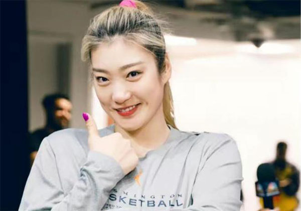 官宣秘密揭开，李梦勇敢面对，张隆心知肚明