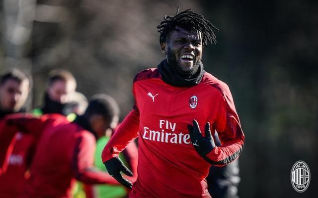 意天空：米兰给凯西350万欧年薪，球员不满意