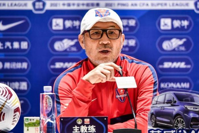 张外龙：目前球队的目标还是保级