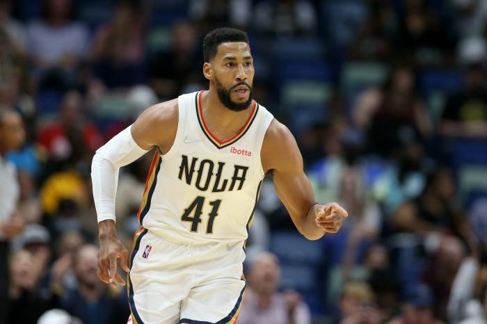 鹈鹕正式裁掉坦普尔：37岁老将再次失业 14年已效力11队恐淡出NBA